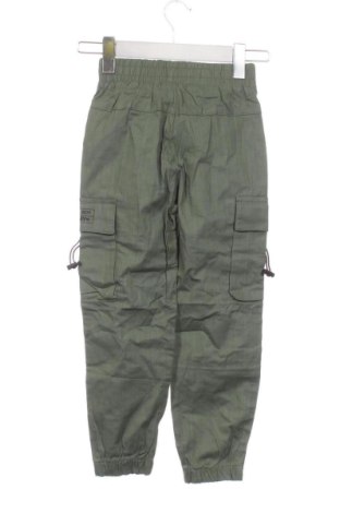 Детски панталон Fashion Studio, Размер 7-8y/ 128-134 см, Цвят Зелен, Цена 11,24 €
