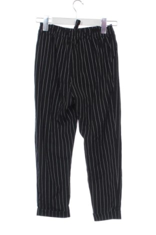Detské nohavice  H&M, Veľkosť 8-9y/ 134-140 cm, Farba Viacfarebná, Cena  12,95 €