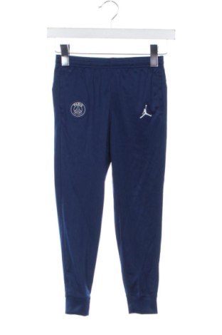 Kinder Sporthose Air Jordan Nike, Größe 6-7y/ 122-128 cm, Farbe Blau, Preis 57,99 €