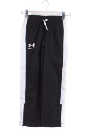 Kinder Sporthose Under Armour, Größe 6-7y/ 122-128 cm, Farbe Mehrfarbig, Preis € 39,32