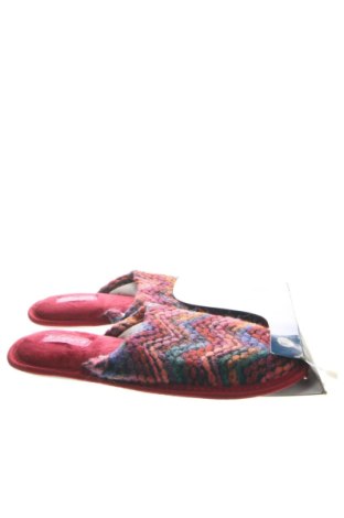 Papuci de casă Unbranded, Mărime 38, Culoare Multicolor, Preț 82,63 Lei, #136549451