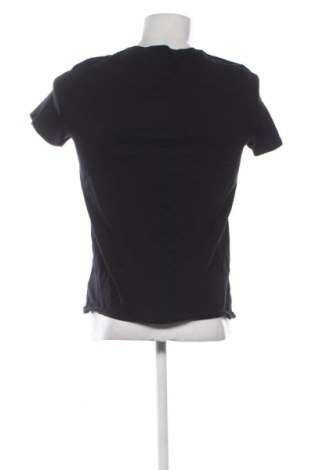 Tricou de bărbați Guess, Mărime S, Culoare Negru, Preț 107,99 Lei
