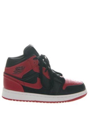 Мъжки обувки Air Jordan Nike, Размер 42, Цвят Многоцветен, Цена 111,45 €