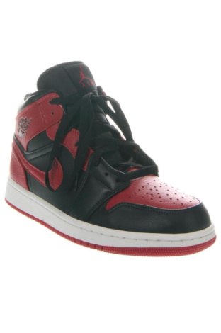 Мъжки обувки Air Jordan Nike, Размер 42, Цвят Многоцветен, Цена 111,45 €