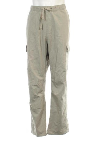 Herrenhose Bershka, Größe XL, Farbe Grün, Preis 18,99 €, #136557388