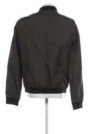 Geacă de bărbati Unbranded, Mărime L, Culoare Multicolor, Preț 151,99 Lei