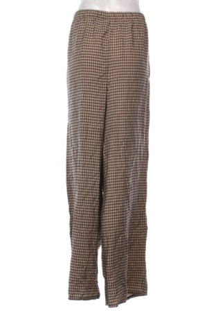 Piżama
 New Look, Rozmiar XL, Kolor Kolorowy, Cena 166,99 zł
