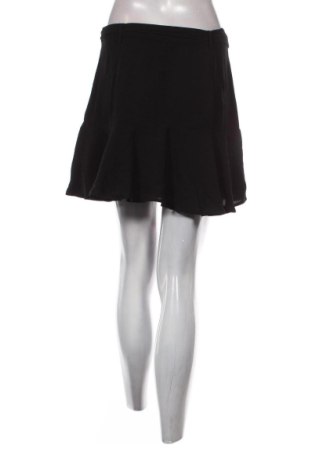 Пола - панталон Stradivarius, Размер M, Цвят Черен, Цена 10,22 €