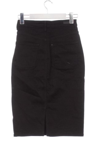 Пола H&M, Размер XS, Цвят Черен, Цена 12,27 €