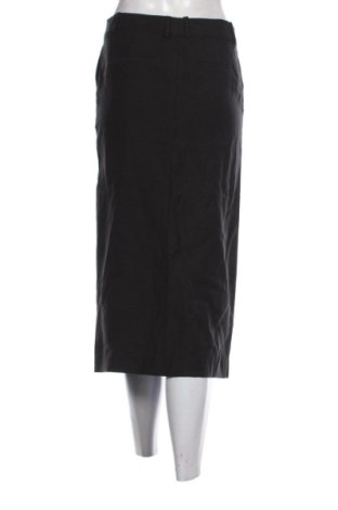 Пола Mango, Размер M, Цвят Черен, Цена 39,32 €