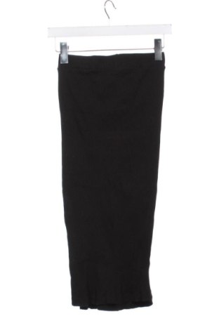 Пола Sinsay, Размер XS, Цвят Черен, Цена 21,86 €