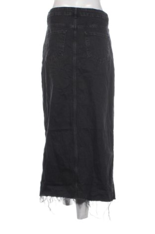 Пола Stradivarius, Размер XL, Цвят Черен, Цена 15,33 €