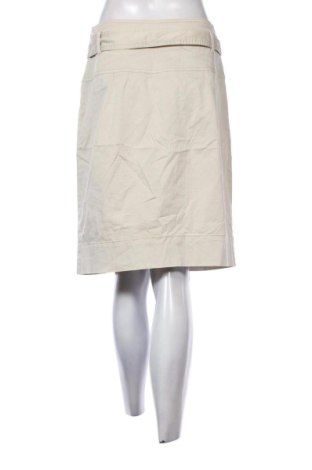 Пола Tatuum, Размер M, Цвят Бежов, Цена 28,63 €