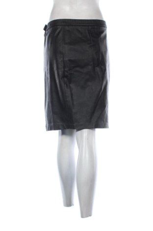 Пола Tom Tailor, Размер M, Цвят Черен, Цена 21,00 €