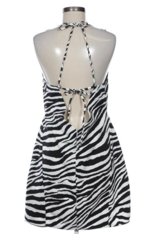 Kleid ASOS, Größe XL, Farbe Mehrfarbig, Preis 24,55 €