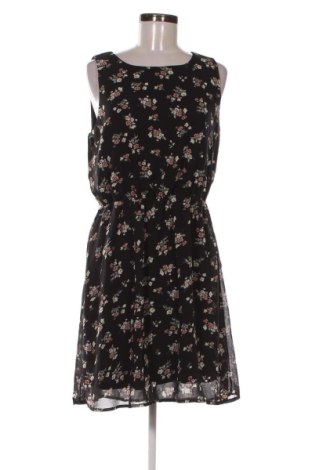 Kleid About You, Größe M, Farbe Mehrfarbig, Preis 14,00 €