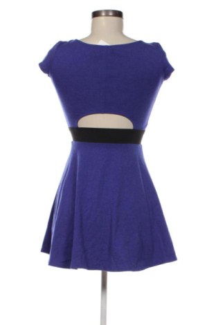 Рокля American Eagle, Размер XXS, Цвят Многоцветен, Цена 23,00 €