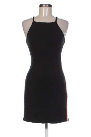 Φόρεμα Bershka, Μέγεθος XS, Χρώμα Μαύρο, Τιμή 23,99 €