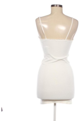 Φόρεμα Bershka, Μέγεθος XS, Χρώμα Λευκό, Τιμή 20,00 €