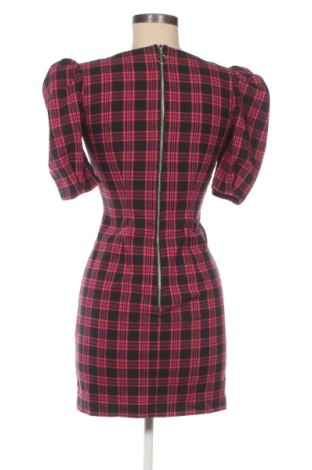 Рокля Bershka, Размер M, Цвят Многоцветен, Цена 20,00 €