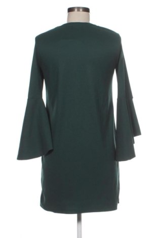Kleid Bershka, Größe XS, Farbe Grün, Preis 20,00 €