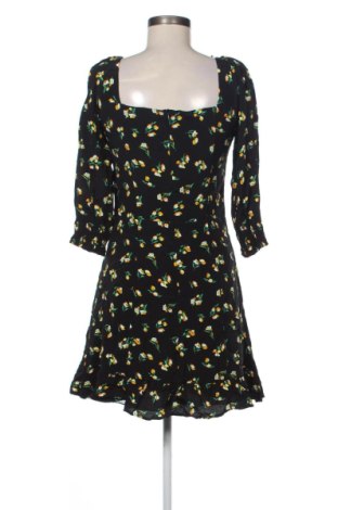 Рокля Bershka, Размер M, Цвят Многоцветен, Цена 20,45 €