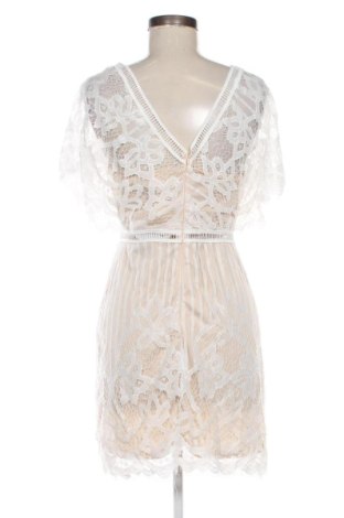 Kleid Boohoo, Größe M, Farbe Weiß, Preis 31,65 €