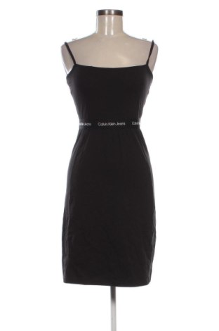 Рокля Calvin Klein Jeans, Размер M, Цвят Черен, Цена 65,44 €
