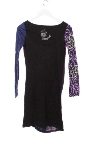 Рокля Desigual, Размер S, Цвят Многоцветен, Цена 42,43 €