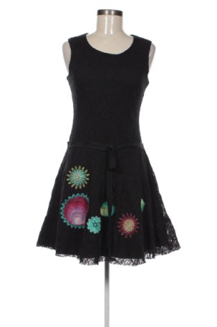 Sukienka Desigual, Rozmiar S, Kolor Czarny, Cena 220,99 zł