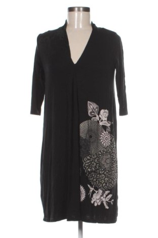 Kleid Desigual, Größe S, Farbe Schwarz, Preis 42,01 €