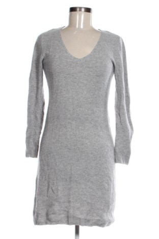 Kleid Esprit, Größe S, Farbe Grau, Preis 24,55 €