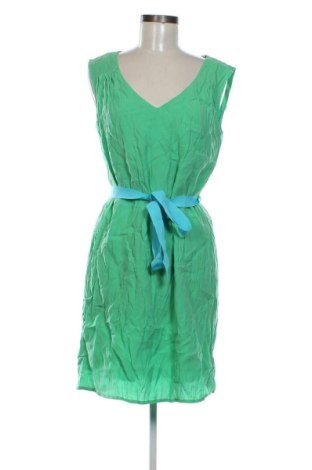 Kleid Esprit, Größe M, Farbe Grün, Preis 31,99 €