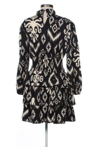 Kleid Flamant Rose, Größe M, Farbe Mehrfarbig, Preis 31,99 €