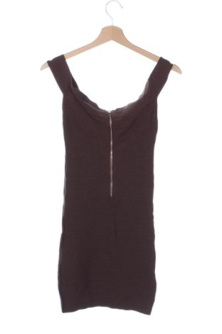 Kleid Guess, Größe XS, Farbe Aschrosa, Preis 119,84 €