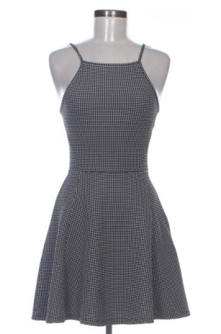 Rochie H&M, Mărime S, Culoare Multicolor, Preț 123,99 Lei