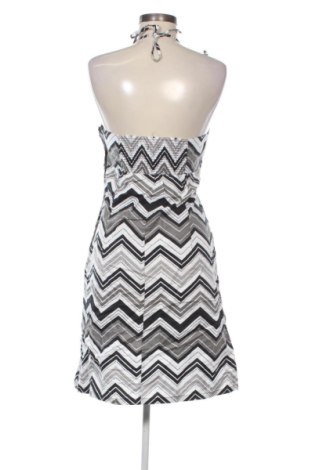 Rochie H&M, Mărime M, Culoare Multicolor, Preț 123,99 Lei
