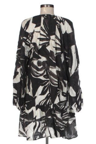 Kleid H&M, Größe M, Farbe Mehrfarbig, Preis 25,99 €