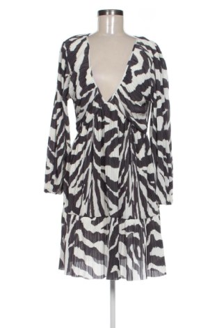 Rochie H&M, Mărime M, Culoare Multicolor, Preț 123,99 Lei