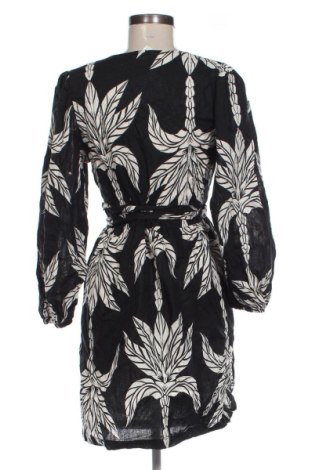 Rochie H&M, Mărime XS, Culoare Multicolor, Preț 123,99 Lei