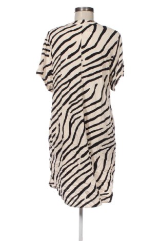 Rochie H&M, Mărime M, Culoare Multicolor, Preț 123,99 Lei