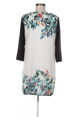 Rochie H&M, Mărime M, Culoare Multicolor, Preț 123,99 Lei