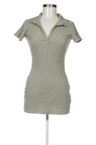 Рокля H&M Divided, Размер S, Цвят Зелен, Цена 20,45 €, #136489285