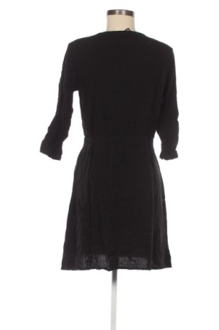 Kleid H&M Divided, Größe M, Farbe Schwarz, Preis 20,00 €