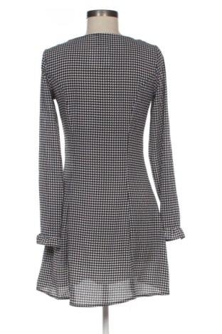 Рокля H&M Divided, Размер M, Цвят Многоцветен, Цена 25,05 €