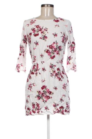 Рокля H&M Divided, Размер S, Цвят Многоцветен, Цена 20,45 €
