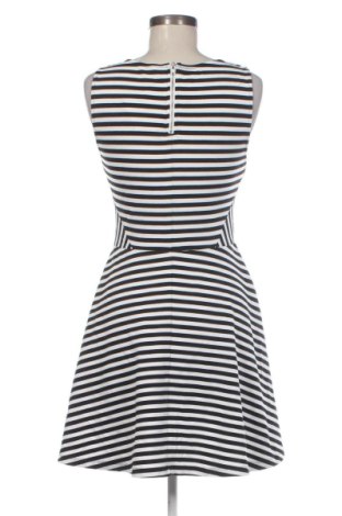 Kleid H&M Divided, Größe M, Farbe Mehrfarbig, Preis 25,99 €