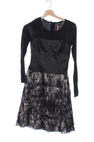 Kleid Hugo Boss, Größe XS, Farbe Mehrfarbig, Preis 137,99 €
