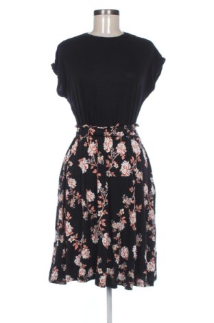 Kleid Lascana, Größe M, Farbe Mehrfarbig, Preis 31,99 €