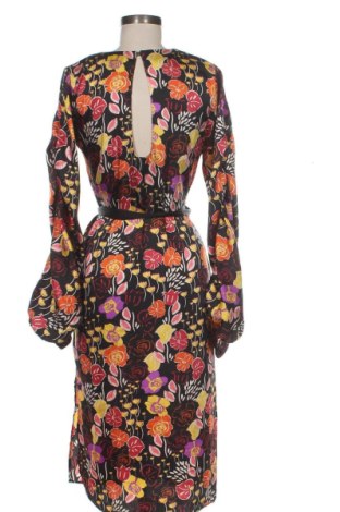 Kleid Mango, Größe M, Farbe Mehrfarbig, Preis 21,00 €